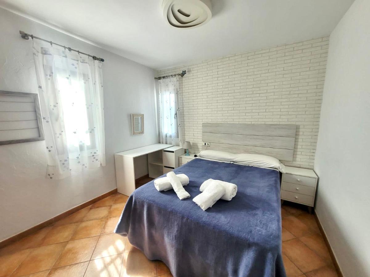 GATU Villa LURBERRI piscina privada, 4 dormitorios, 2 baños, parking , jardín y barbacoa Chiclana de la Frontera Exterior foto