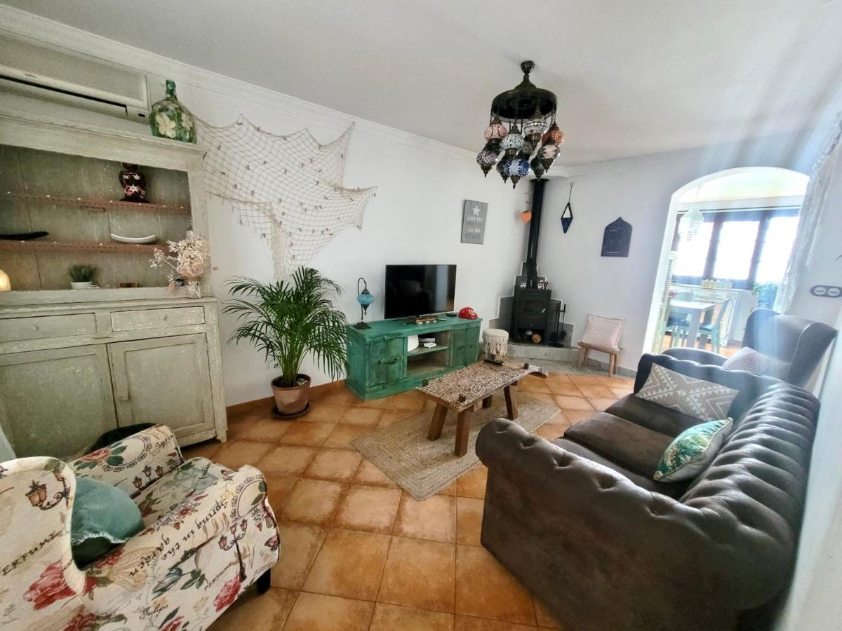 GATU Villa LURBERRI piscina privada, 4 dormitorios, 2 baños, parking , jardín y barbacoa Chiclana de la Frontera Exterior foto